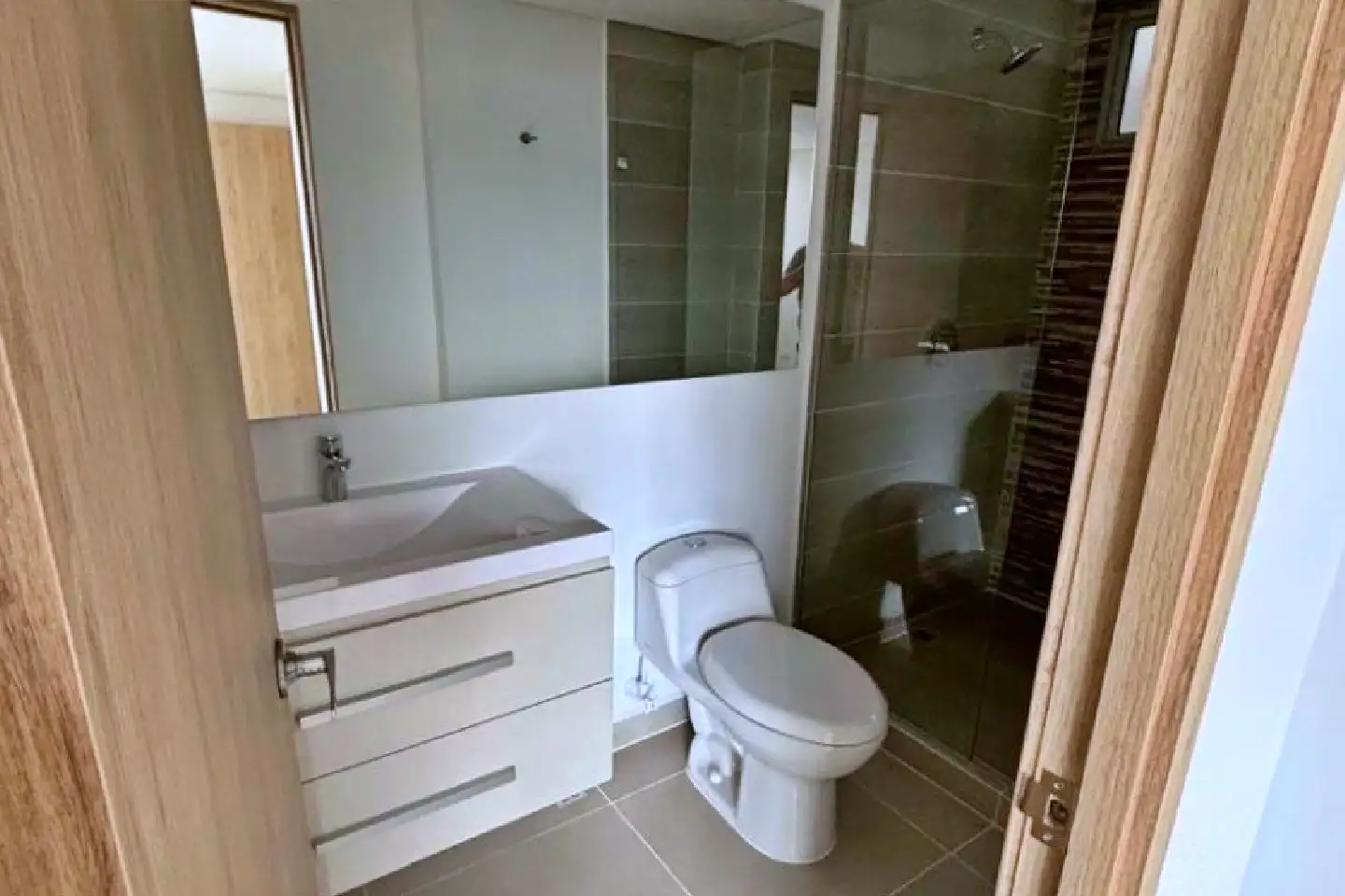 Apartamento-en-Venta-Calasanz-Parte-Baja-Medellin-16