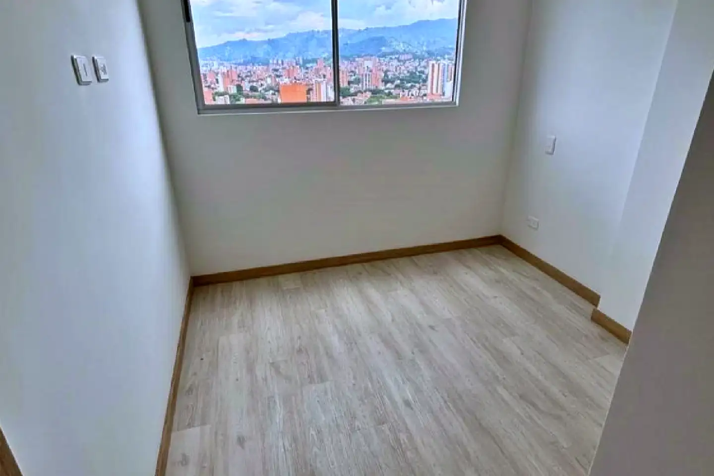 Apartamento-en-Venta-Calasanz-Parte-Baja-Medellin-6