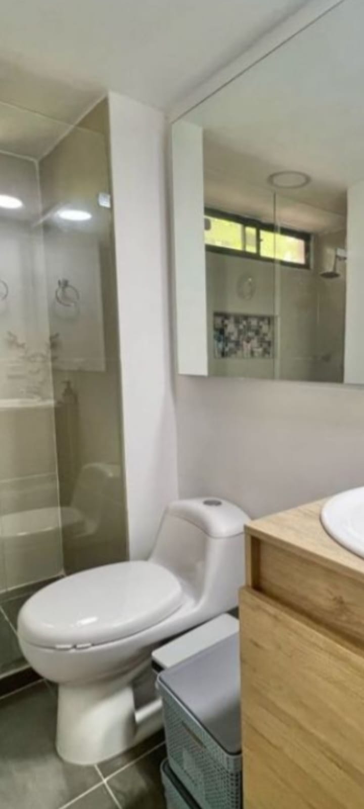 WhatsApp Image 2025-05-20 at 2.04.35 PM (1)