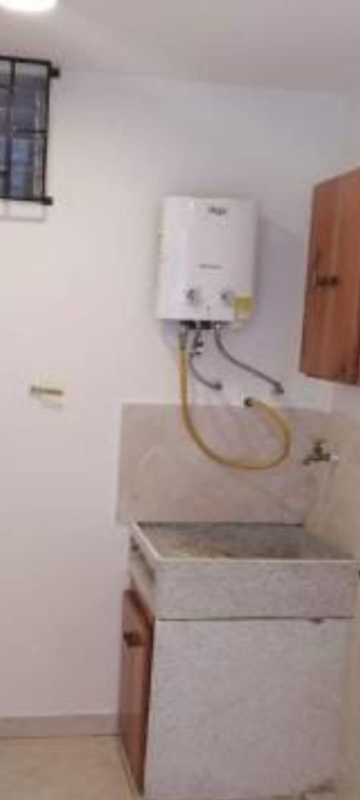 WhatsApp Image 2025-05-22 at 10.02.23 PM (3)